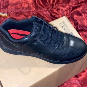 Brand new .. work shoe